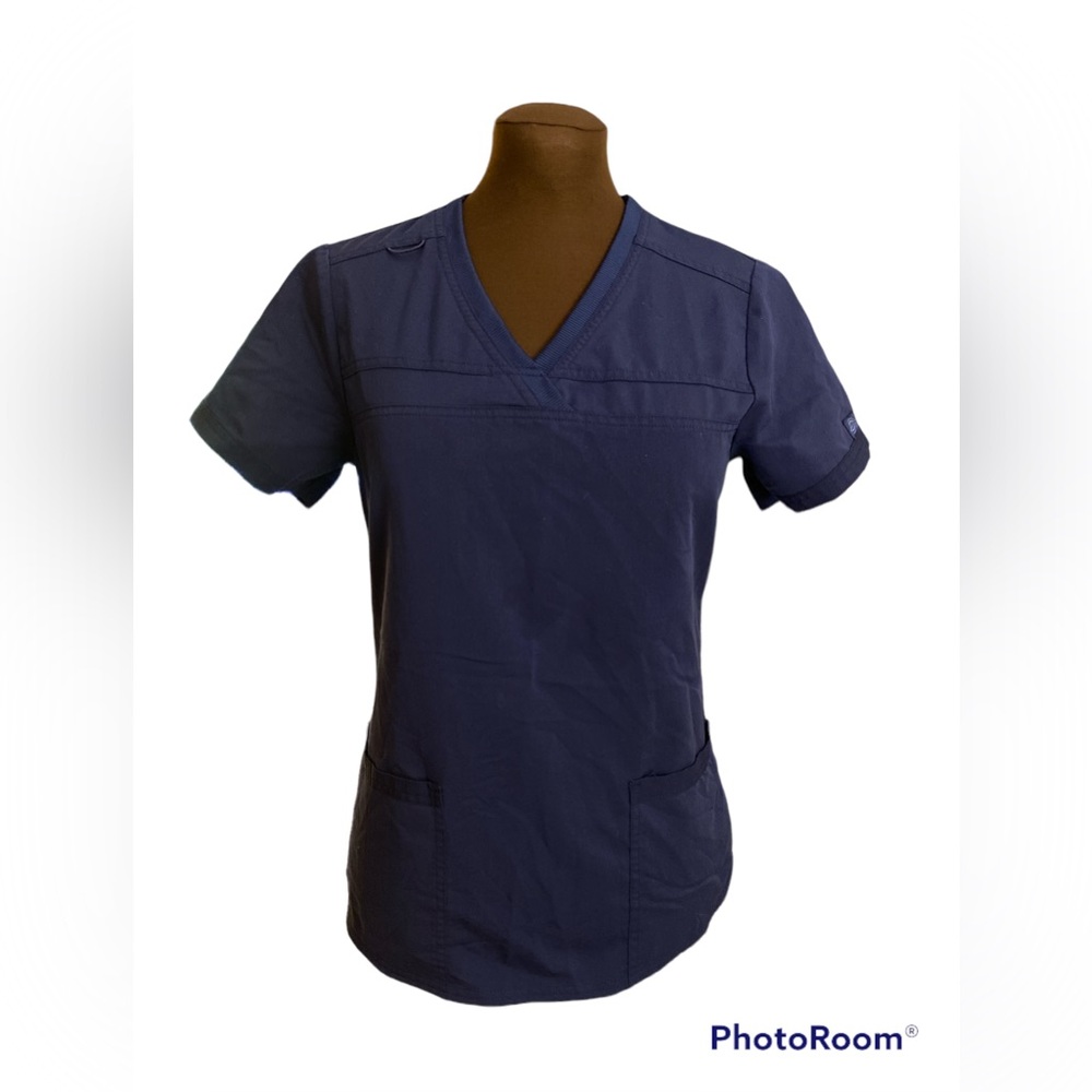 Dickies Scrub Set (2 Tops) & 1 pair of scrub pants.